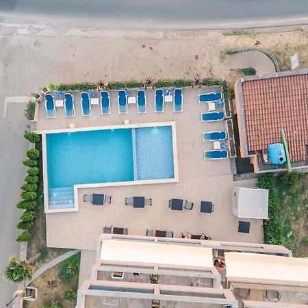 Lux Hotel M Dobra Voda Kültér fotó