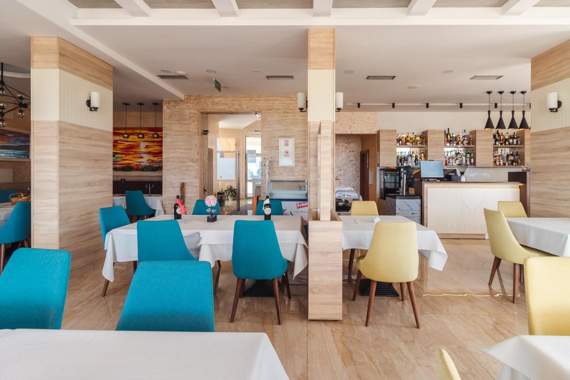 Lux Hotel M Dobra Voda Kültér fotó